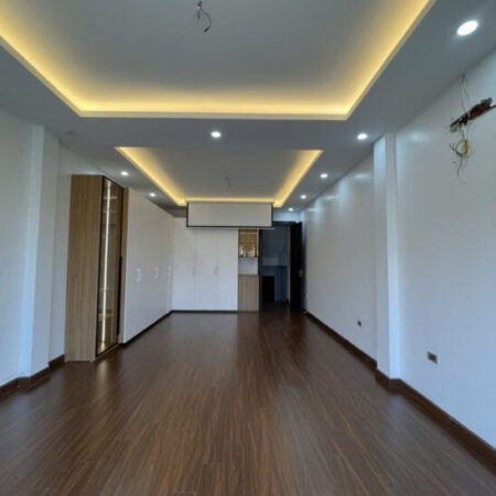 ???? Bán Nhà Bồ Đề 69m , MT4 Mới Keng ngõ ô tô tránh ,kinh doanh vị trí hiếm đẹp 17,9 tỷ
