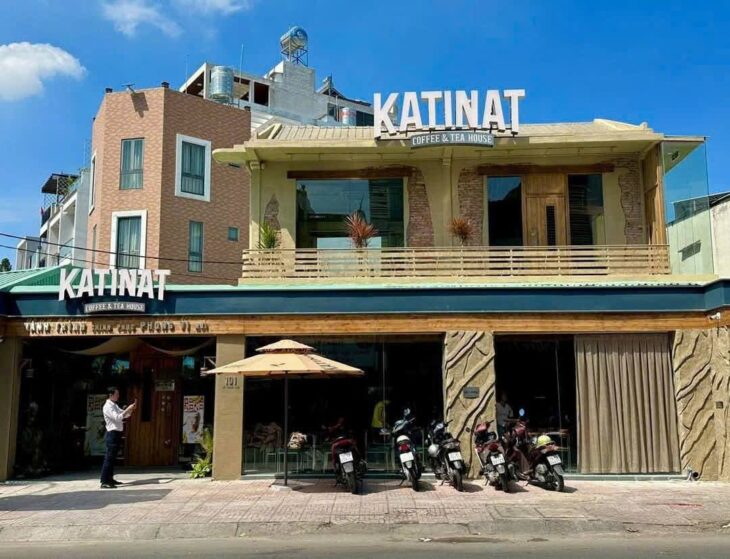 BÁN NHÀ MẶT PHỐ BÌNH THẠNH – 700 TRIỆU/M² – 304M², 2 TẦNG, 8 PN, SỔ HỒNG