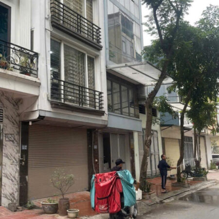 Nhà Đẹp 4 Tầng – Vị Trí Trung Tâm KĐT Văn Phú, Hà Đông – Giá Siêu Hấp Dẫn