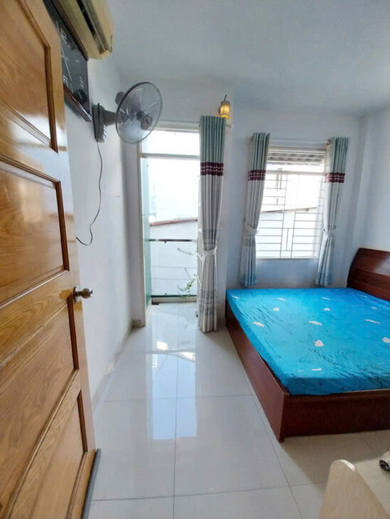 Nhà 4 tầng, hẻm 3 gác sạch sẽ, Nguyễn Thái Sơn Gò Vấp nhỉnh 5 tỷ TL