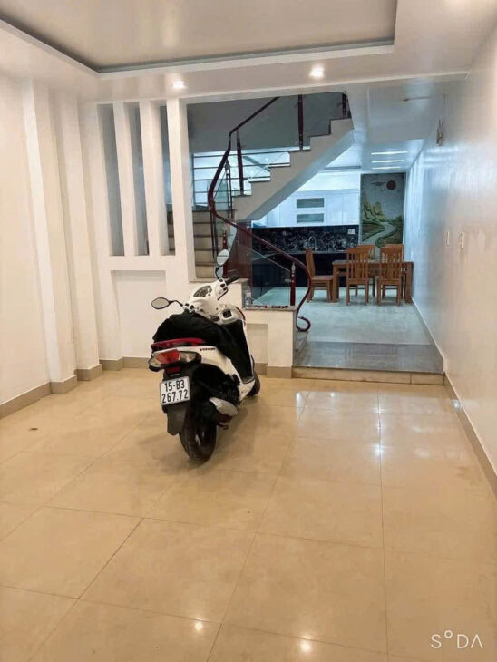 Nhà phân lô 193 Văn Cao – Đỗ Nhuận, 64m 4 tầng, ô.tô đỗ cửa, Giá 5.7 tỉ