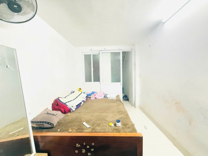 Bán nhà 4 tầng 25m đẹp sát phố chỉ 4ty650 Tôn Đức Thắng