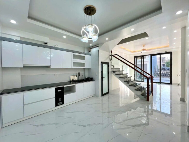 Nhà phân lô A51 Vĩnh Niệm, 40m 4 tầng mới tinh, độc lập, Giá 5.15 tỉ