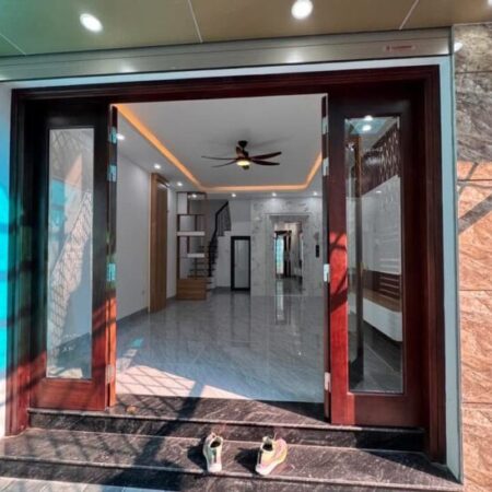 Bán rẻ nhà đẹp 5 tầng thang máy, 54m2 phố Trần Khát Chân – Quận Hai Bà Trưng