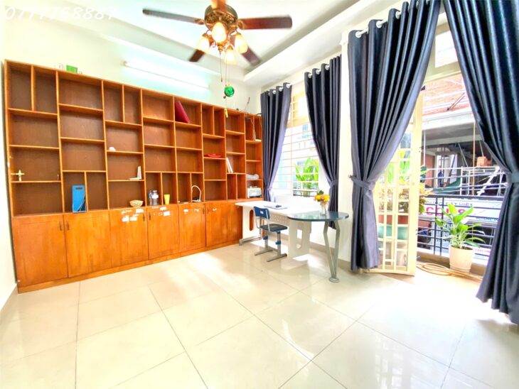 Bán nhà HXH 2 MT siêu đẹp giá tốt khu Phan Xích Long, Phú Nhuận