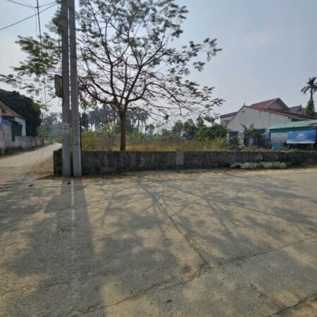 Bán lô đất hoa hậu lôgóc 2MT trục chính Phú Mãn gần QL21 giá rẻ 201m 4.2tỷ
