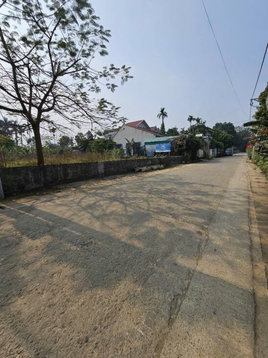 Bán lô đất hoa hậu lôgóc 2MT trục chính Phú Mãn gần QL21 giá rẻ 201m 4.2tỷ