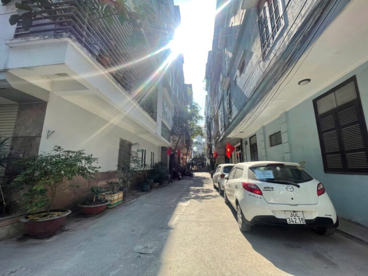 PHÂN LÔ HOÀNG VĂN THÁI 57m NGÕ THÔNG, KINH DOANH, GARA Ô TÔ GIÁ 12.x Tỷ