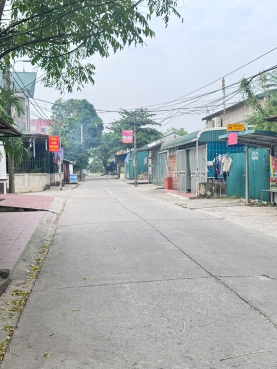 SIÊU PHẨM GIÁ 2,2 TỶ NHÀ TẠI HOÀNG DIỆU-CHƯƠNG MỸ D/T:128M