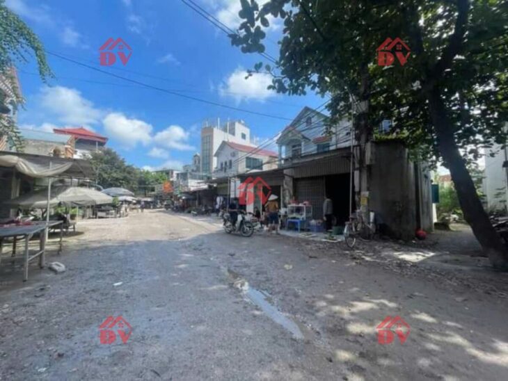 SIÊU PHẨM GIÁ 1,680 TỶ ĐẤT TẠI TỐT ĐỘNG-CHƯƠNG MỸ D/T:51M