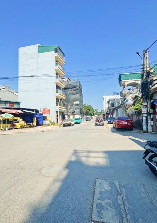 HÀNG TUYỂN LONG BIÊN – DÂN XÂY – Ô TÔ ĐỖ CỬA – CÁCH Ô TÔ TRÁNH CHỈ 10M – KHU VIP LONG BIÊN – GẦN