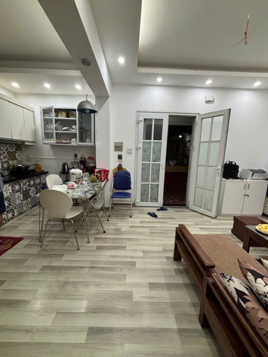 NHÀ NÚI TRÚC 70M2 X 1 TẦNG – 3.5 TỶ – OTO NGỦ ĐỖ CẦU THANG – THANG MÁY – KINH DOANH SANG