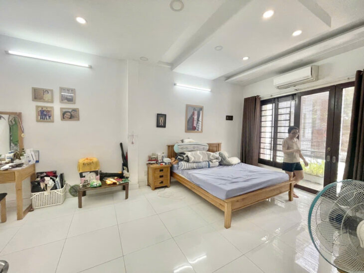 BÁN NHÀ 5 TẦNG, 79M2, HẺM XE HƠI THÔNG , LÝ THƯỜNG KIỆT, TÂN BÌNH