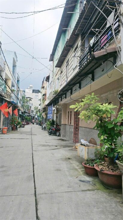 BÁN NHÀ 3 TẦNG, 6 PHÒNG NGỦ, GIÁ 3 TỶ – BÌNH HƯNG HOÀ, BÌNH TÂN,