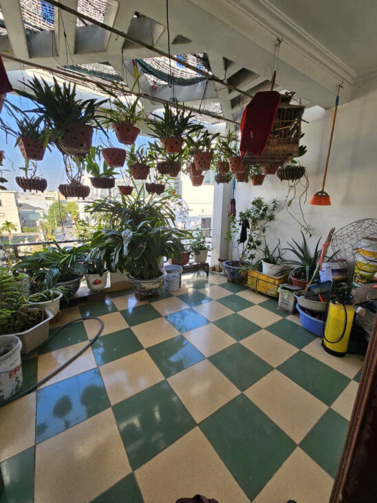 Bán nhà ngõ 739 Nguyễn Văn Linh, 48m 4 tầng, lô góc, ô.tô đỗ vài chiếc, Giá 3.58 tỉ