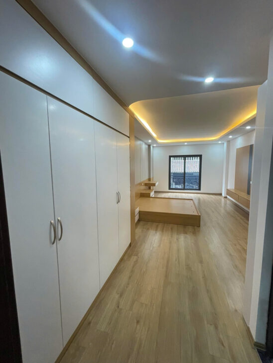 LÁNG – ĐỐNG ĐA – DT35M2 X7T – MT4M – 8.7TỶ – MẶT TIỀN RỘNG – 7 TẦNG THANG MÁY