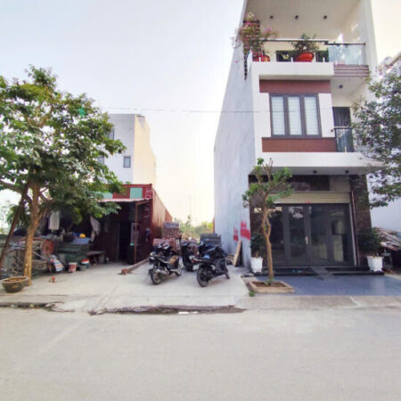 Đất tuyến 2 Bùi Viện, cạnh Bến xe Vĩnh Niệm, 70m MT4.5, đường 12m, Giá 64 tr/m