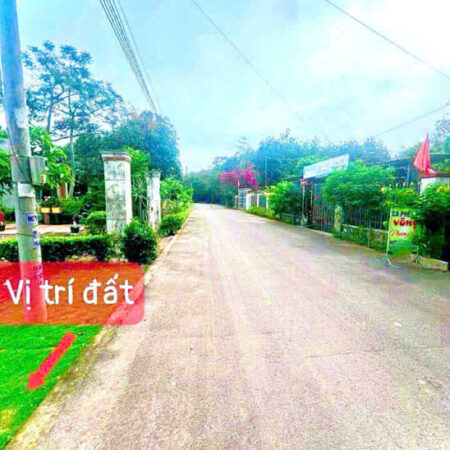 VỠ NỢ CẦN BÁN GẤP MẢNH VƯỜN ĐÃ LÊN THỔ CƯ NGAY SAU LƯNG ỦY BAN