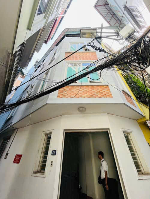 LÔ GÓC HÀO NAM – ĐỐNG ĐA – 31M2 x 4T – MT 3.5M – 5.6 TỶ – NGÕ THÔNG – KD NHỎ TỐT