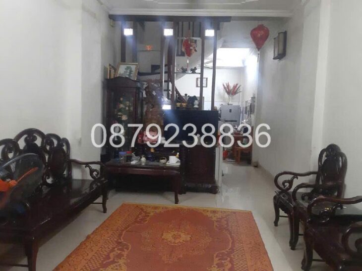 Bán Nhà Đặng Tiến Đông, 37m² 4 Tầng, Ngõ Nông Thoáng, Ở Cực Sướng