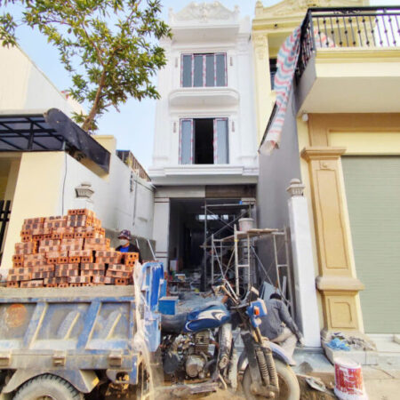 Bán nhà mới tinh, tuyến 2 Khúc Thừa Dụ, 83m 4 tầng, ô.tô đỗ trong nhà, Giá 4.45 tỉ