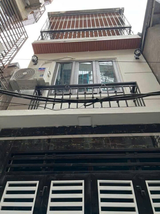 Bán Nhà Đông Thiên Lĩnh Nam 55m 3 Tầng 4 Ngủ Nhà Mới Giá 3.85 tỷ Chưa Sổ