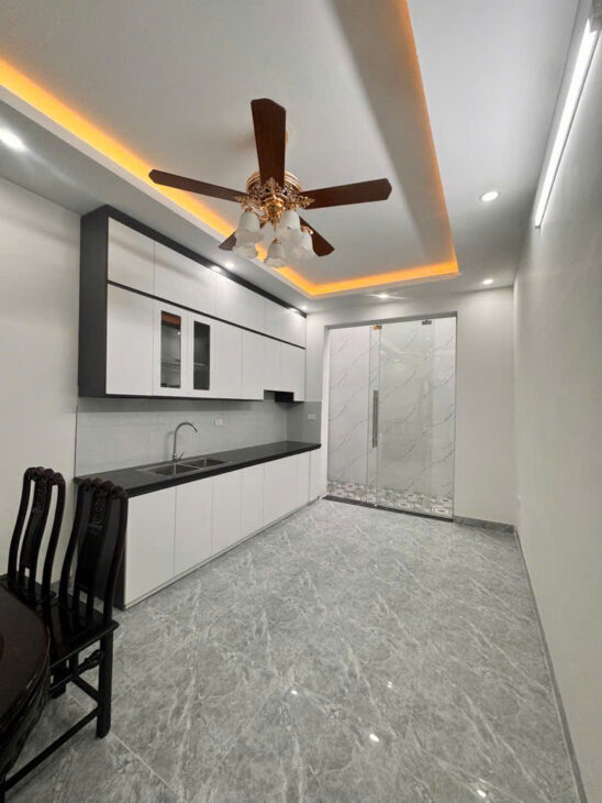 Bán Nhà Đông Thiên Lĩnh Nam 55m 3 Tầng 4 Ngủ Nhà Mới Giá 3.85 tỷ Chưa Sổ