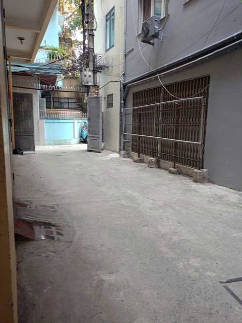 PHÂN LÔ Ô TÔ VÀO NHÀ PHỐ THÁI HÀ – ĐỐNG ĐA – 40M2 x 4T – MT 4M – 13.2 TỶ -NHÀ SÁT PHỐ
