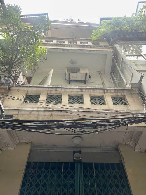 THỤY KHUÊ – TÂY HỒ – 40M2 x 3T – MT 3M – 5.2 TỶ – KD TẤP NẬP – GẦN PHỐ – Ô TÔ LÝ THUYẾT