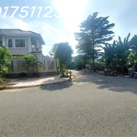 bán lô biệt thự 2 mặt tiền trước sau khu dân cư An Hưng Phát kp Bình Dương ,phường Long Bình Tân tp