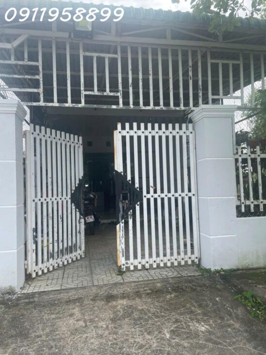 Bán nhà mặt tiền Tôn Đức Thắng, Thị xã LaGi chỉ 2.5 tỷ sổ riêng giá rẻ nhất