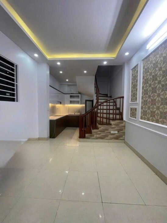 LÔ GÓC 2 MẶT NGÕ – 5 TẦNG DÂN XÂY, CỰC VIP – BA GÁC ĐỖ CỬA, -KD NHỎ Pháo Đài Láng 31m, 5T, MT 4.2
