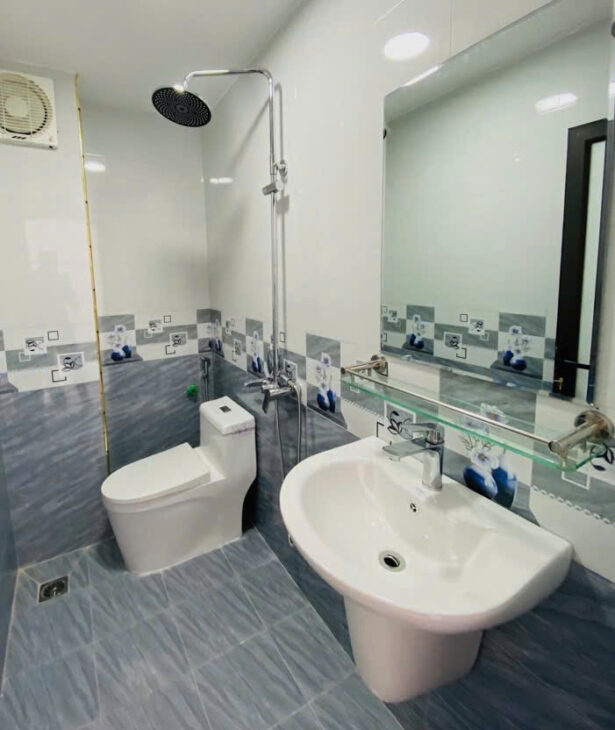 BÁN NHÀ NGÕ QUANG TRUNG HÀ ĐÔNG. DT 46M2 , GẦN PHỐ, NGÕ Ô TÔ 4 CHỖ