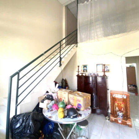 Nhà Mới về, HXH, Long Phước THủ Đức, DT 57m2 ( 4 x 15 ) 2 tầng, SHR, chỉ 2.85ty