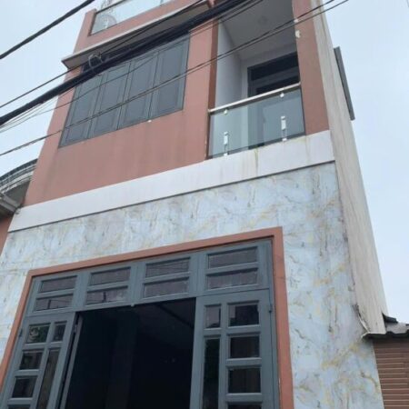 Chỉ 3.98 TỶ – hẻm xe tải vô nhà- 3 tầng BTCT – Quận 12