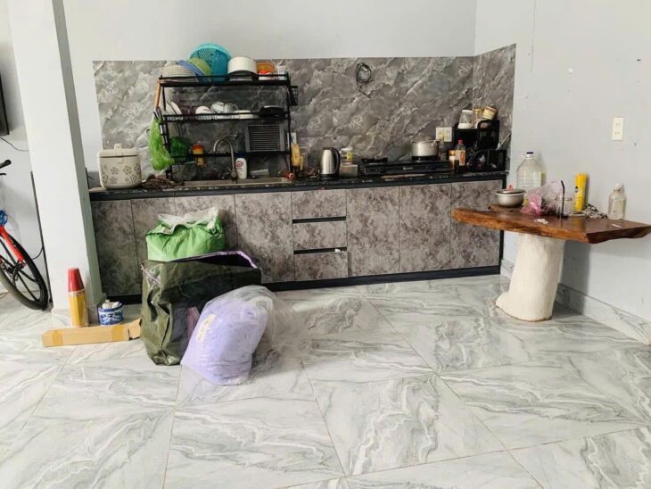 Chỉ 3.98 TỶ – hẻm xe tải vô nhà- 3 tầng BTCT – Quận 12