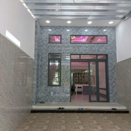 CẦN BÁN NHÀ THANH ĐỨC LONG HỒ VĨNH LONG, NHÀ ĐẸP MỚI SỔ HỒNG RIÊNG, GIÁ 5TY THƯƠNG LƯỢNG