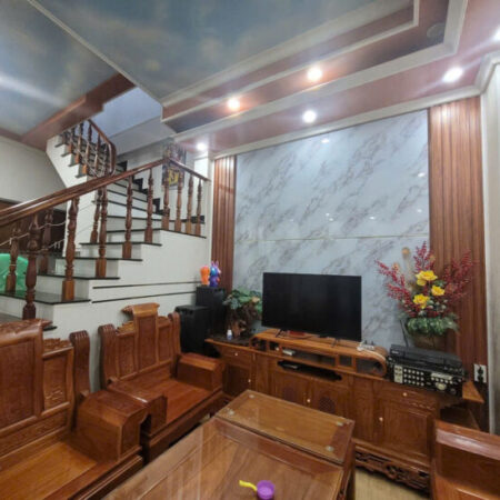 NHÀ 3 TẦNG CÁCH CẦU VƯỢT LINH XUÂN 100M,THỦ ĐỨC – 55M2,NGANG 6M NỞ HẬU 6.8 – 3 TẦNG, 4PN, 3WC – GIÁ