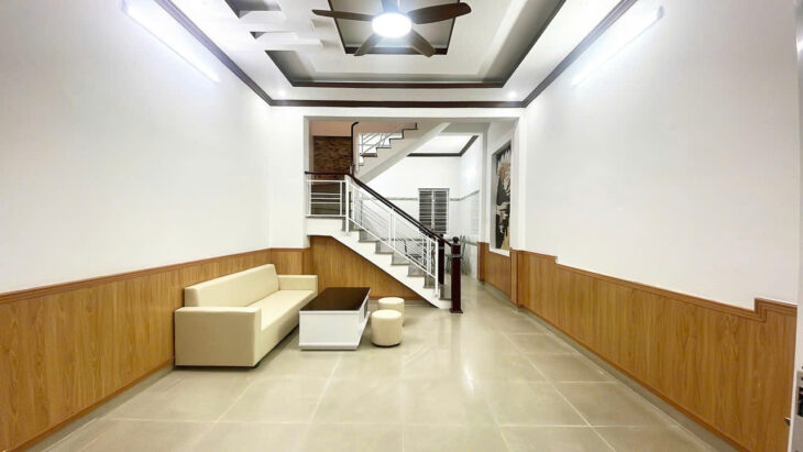 Bán nhà ngõ 363 Thiên Lôi, 47m3 tầng bằng, Giá 2.65 tỉ gần ngã 4 Phúc Tăng