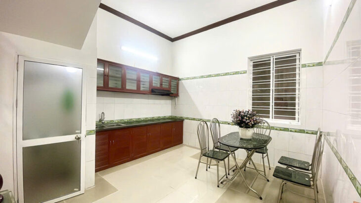 Bán nhà ngõ 363 Thiên Lôi, 47m3 tầng bằng, Giá 2.65 tỉ gần ngã 4 Phúc Tăng