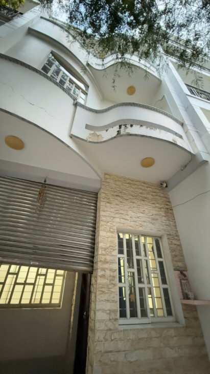 LÊ VĂN PHAN – HẺM XE HƠI – DT: 86M2 ( 4,5 x 20 ) 3 TẦNG – 4PN – CHỈ 8,2 TỶ