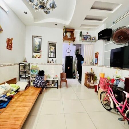 NHÀ ĐẸP 3 TẦNG – TÂN BÌNH – CẠNH HẺM XE HƠI – CHỈ NHỈNH 4 TỶ