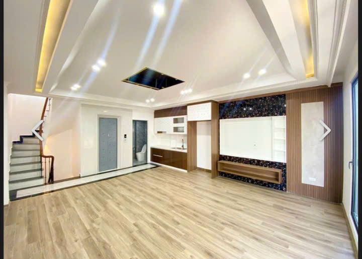 ????Bán Nhà Sổ Đỏ Chính Chủ 8 Tầng 44 m2 16.6 Tỷ ô tô Vào Nhà Khuất Duy Tiến Thanh Xuân????