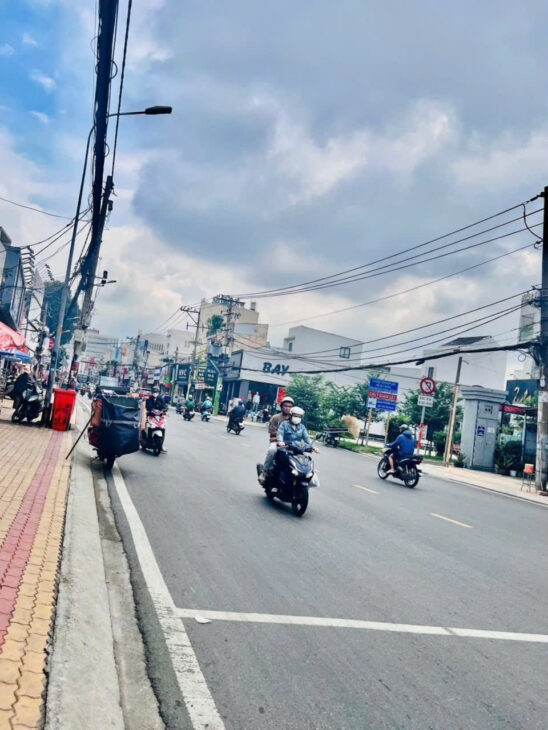 Kinh Đô Thời Trang Võ Văn Ngân, THủ Đức, HXH, DTSD 80M2, HDT 8tr, Giá Chỉ 3 ty.