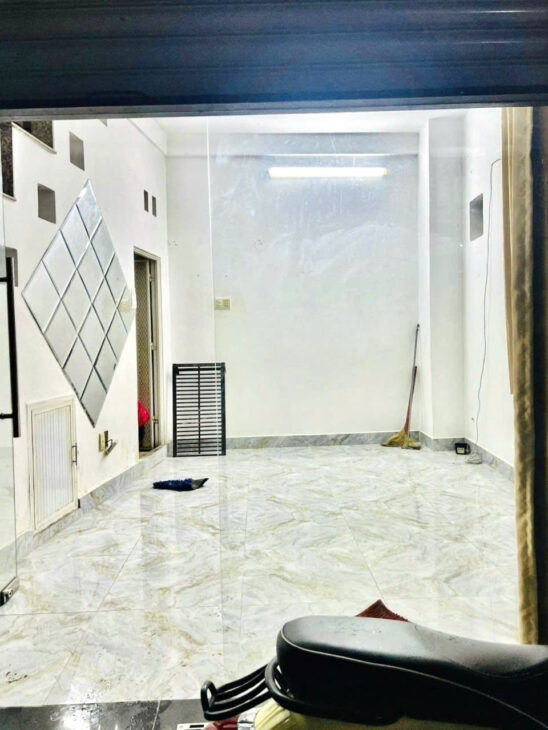 Kinh Đô Thời Trang Võ Văn Ngân, THủ Đức, HXH, DTSD 80M2, HDT 8tr, Giá Chỉ 3 ty.