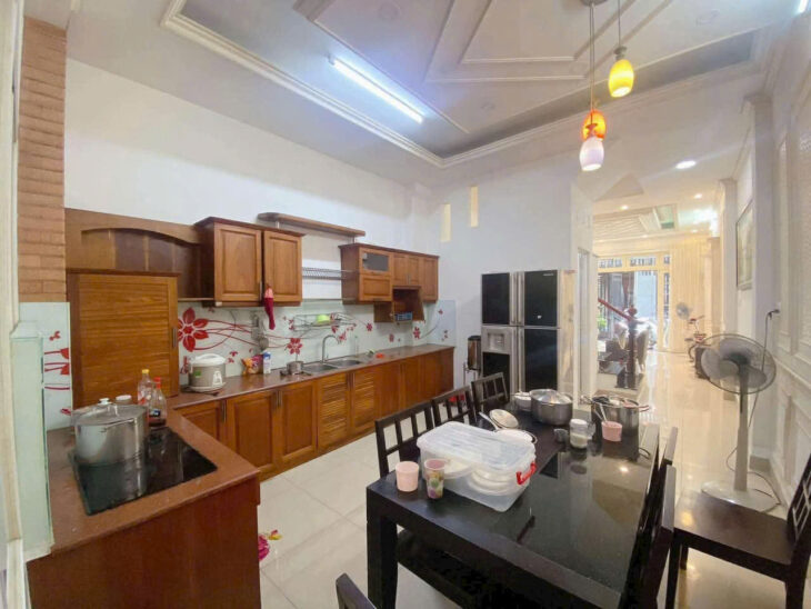 BÁN NHÀ PHAN XÍCH LONG PHÚ NHUẬN, 66M2,5 TẦNG, HẺM 5M, GIẢM 2TY4