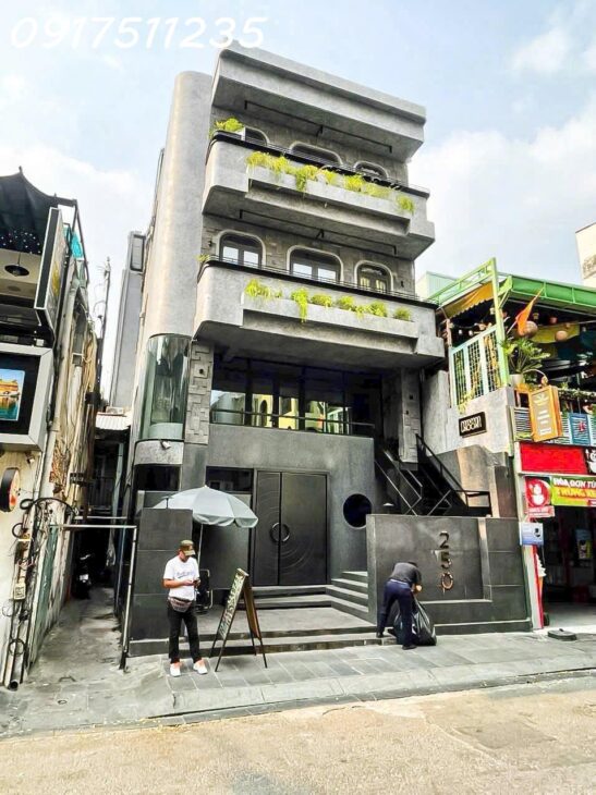 Căn góc ????????̣̆???? ????????????̂̀???? ????????̀???? ????????????̣̂????, P. Phạm Ngũ Lão, Q.1. Gần Cống Quỳnh, Trần Hưng Đạo