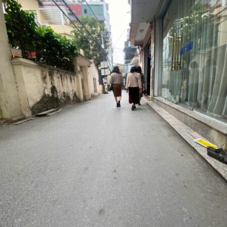 BÁN NHÀ PHỐ YÊN PHÚC CẠNH HỒ VĂN QUÁN, 2 THOÁNG, THANG MÁY GIÁ 8.8 TỶ