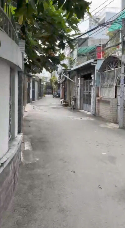 CẦN BÁN GẤP, Nhà Mặt Tiền, ngang 5m, DT 50m ( 5 x 10 ) x 3 tầng, Quận 2, giá chỉ 4 ty 45.