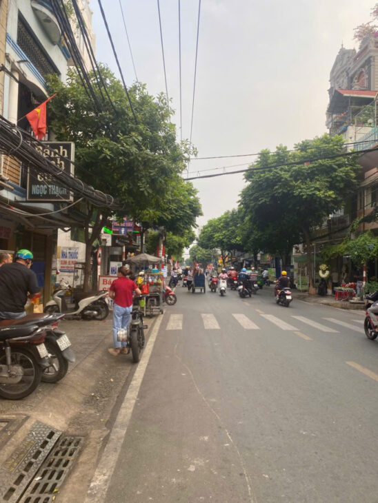 NHÀ KHU VIP MẶT TIỀN ÂU DƯƠNG LÂN, CHỈ 9.4 TỶ, [P3Q8]